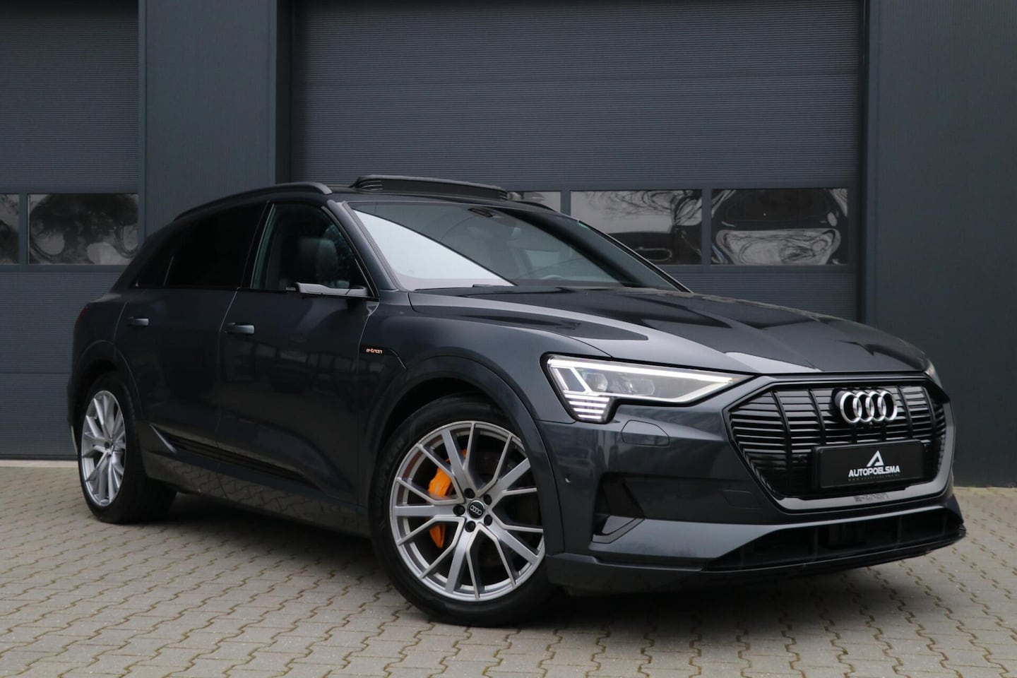 Audi e-tron - 55 quattro 95 kWh 3x S-LINE Panodak AdaptivCruise 360View Harman/Kardon Luchtvering Sportz - AutoWereld.nl