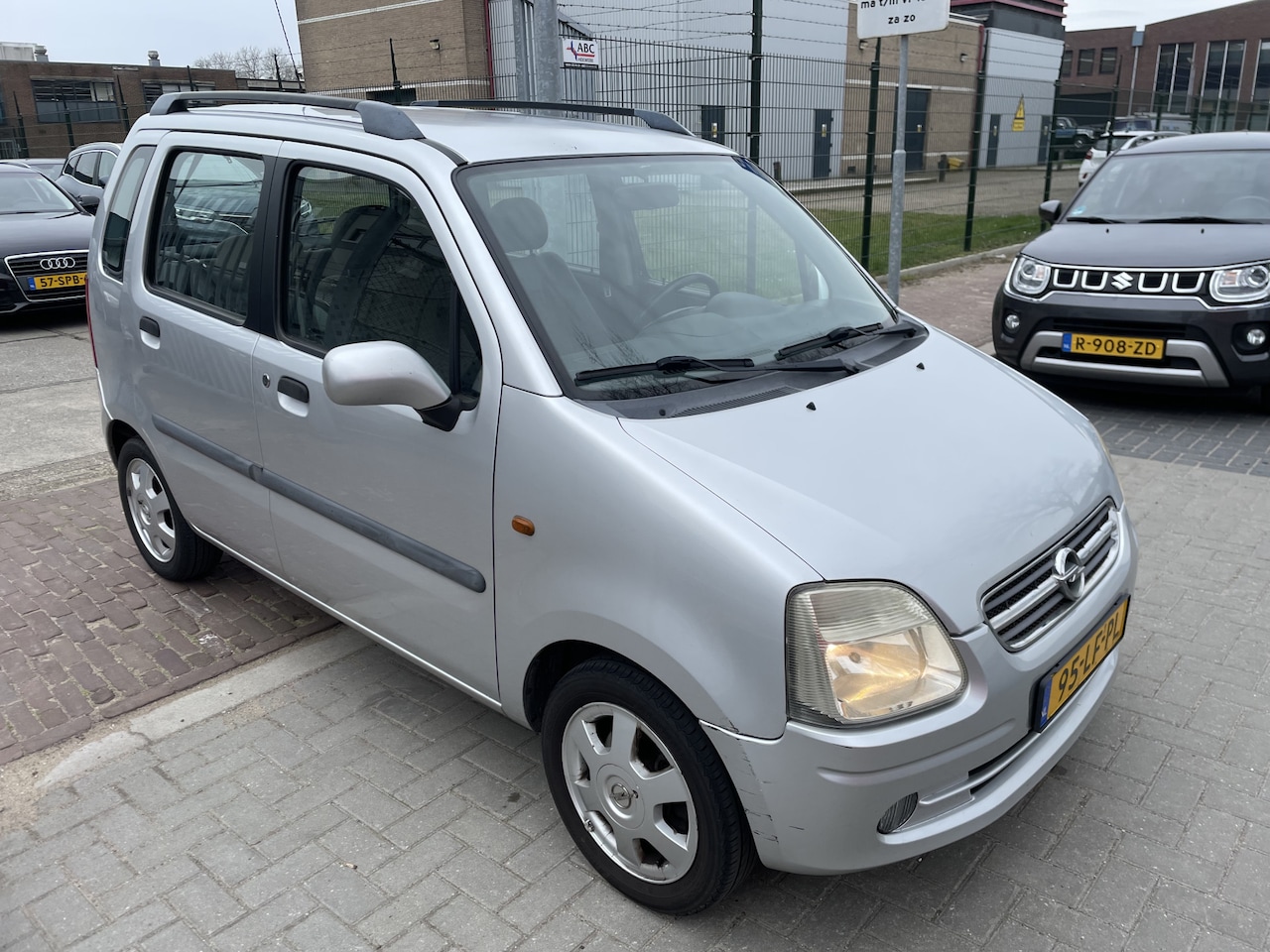 Opel Agila - 1.2-16V Elegance Nw apk zeer goed onderhouden AIRCO nap zie foto’s - AutoWereld.nl