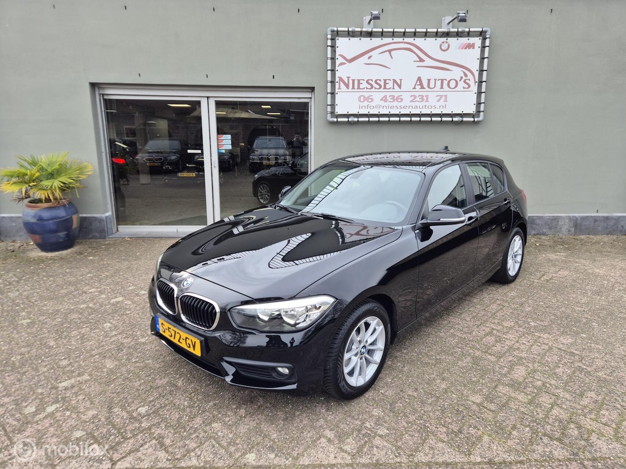 BMW 1-serie - F20 lci 116i executive Carplay/Turbo vervangen - AutoWereld.nl