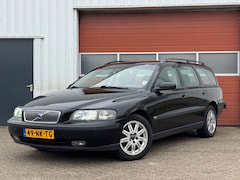 Volvo V70 - 2.4 D Geartronic | NIEUWE APK |