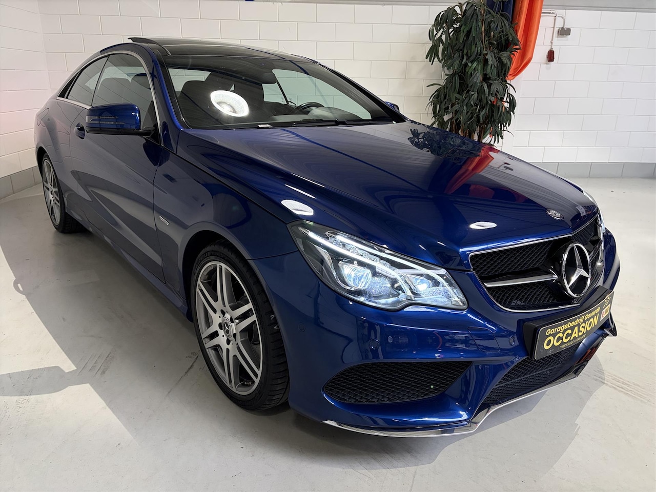 Mercedes-Benz E-klasse Coupé - E200 184PK AUT7 Edition Sport AMG-Line, Pano, Carplay, Trekhaak - AutoWereld.nl