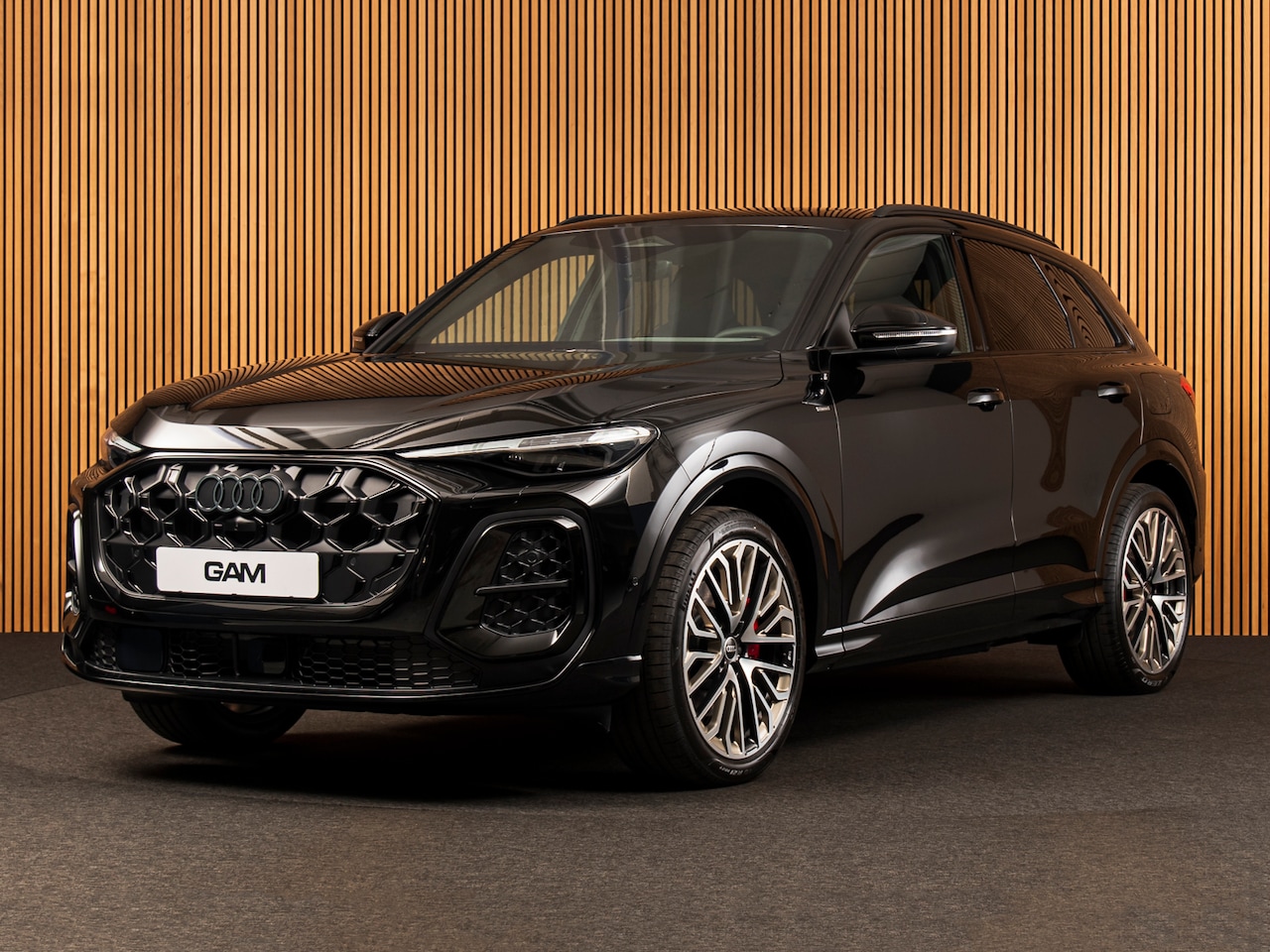 Audi Q5 - 2.0 TFSI e-hybrid quattro 21" | PANO | LUCHTVERING |S-LINE | TECHPRO - AutoWereld.nl