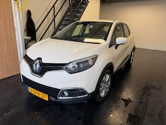 Renault Captur - 0.9 TCe Expression Renault Captur 0.9 TCe (2013) | Zuinig • Hoog zitcomfort • APK 02-2027