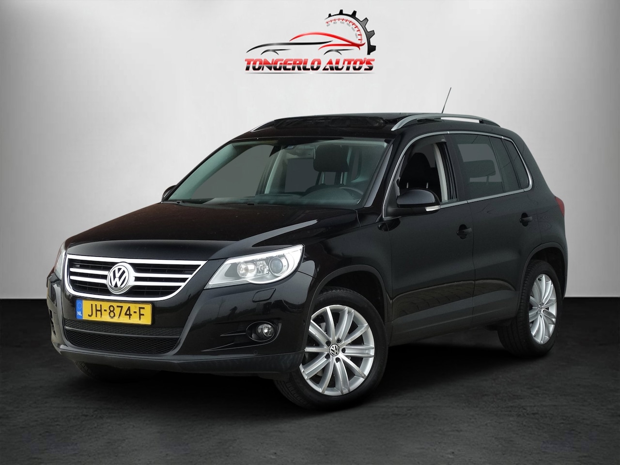 Volkswagen Tiguan - 2.0 TSI Sport&Style 4Motion Pdc Pano Trekhaak Stoelverw. Clima 18´´ Lm - AutoWereld.nl