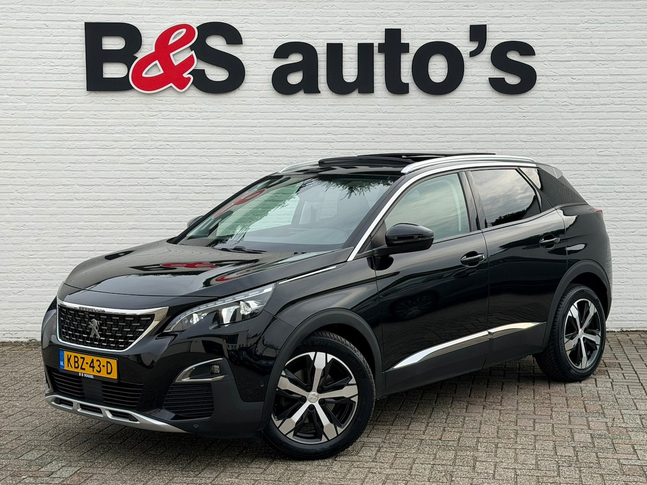 Peugeot 3008 - 1.2 PureTech Automaat Panorama Carplay Camera Navi Clima Cruise - AutoWereld.nl
