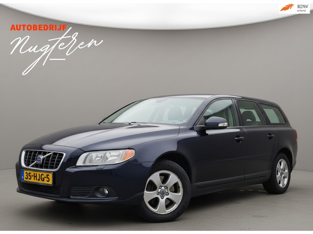 Volvo V70 - 2.4 D5 Kinetic |Automaat|Navi|Trekhaak| - AutoWereld.nl