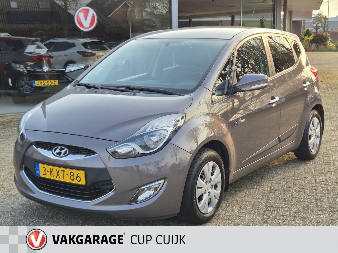 Hyundai ix20 - 1.6i i-Motion Navigatie / Airco / Afneembare Trekhaak / Automatische verlichting/1ste eige - AutoWereld.nl