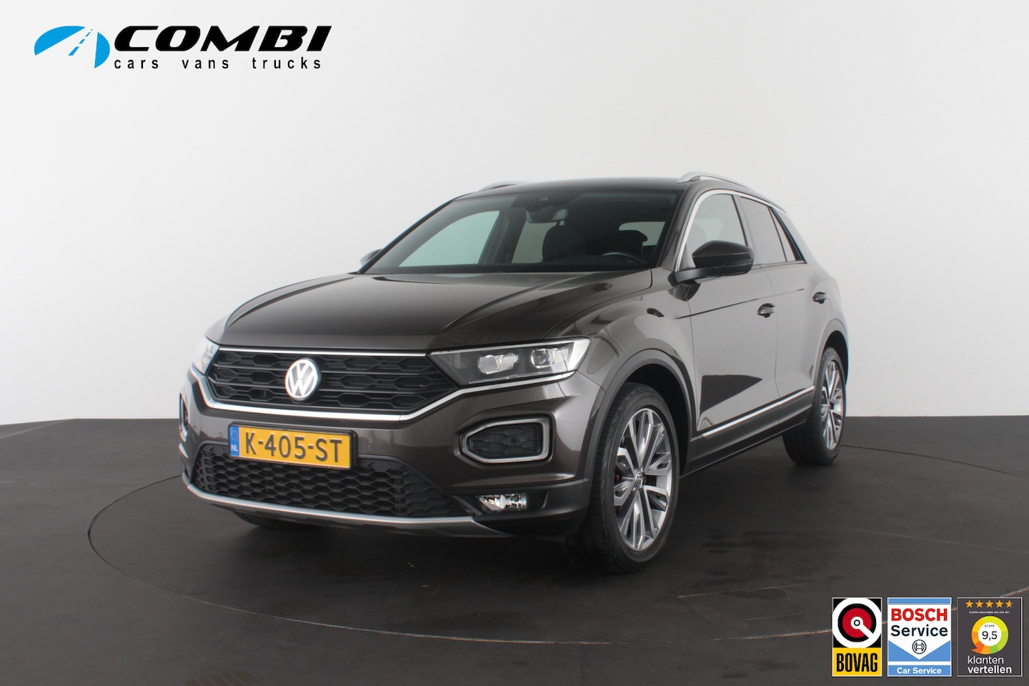 Volkswagen T-Roc - 1.5 TSI Sport >150pk/DSG/Black Oak Brown/Camera/ACC/Stoelverwarming - AutoWereld.nl