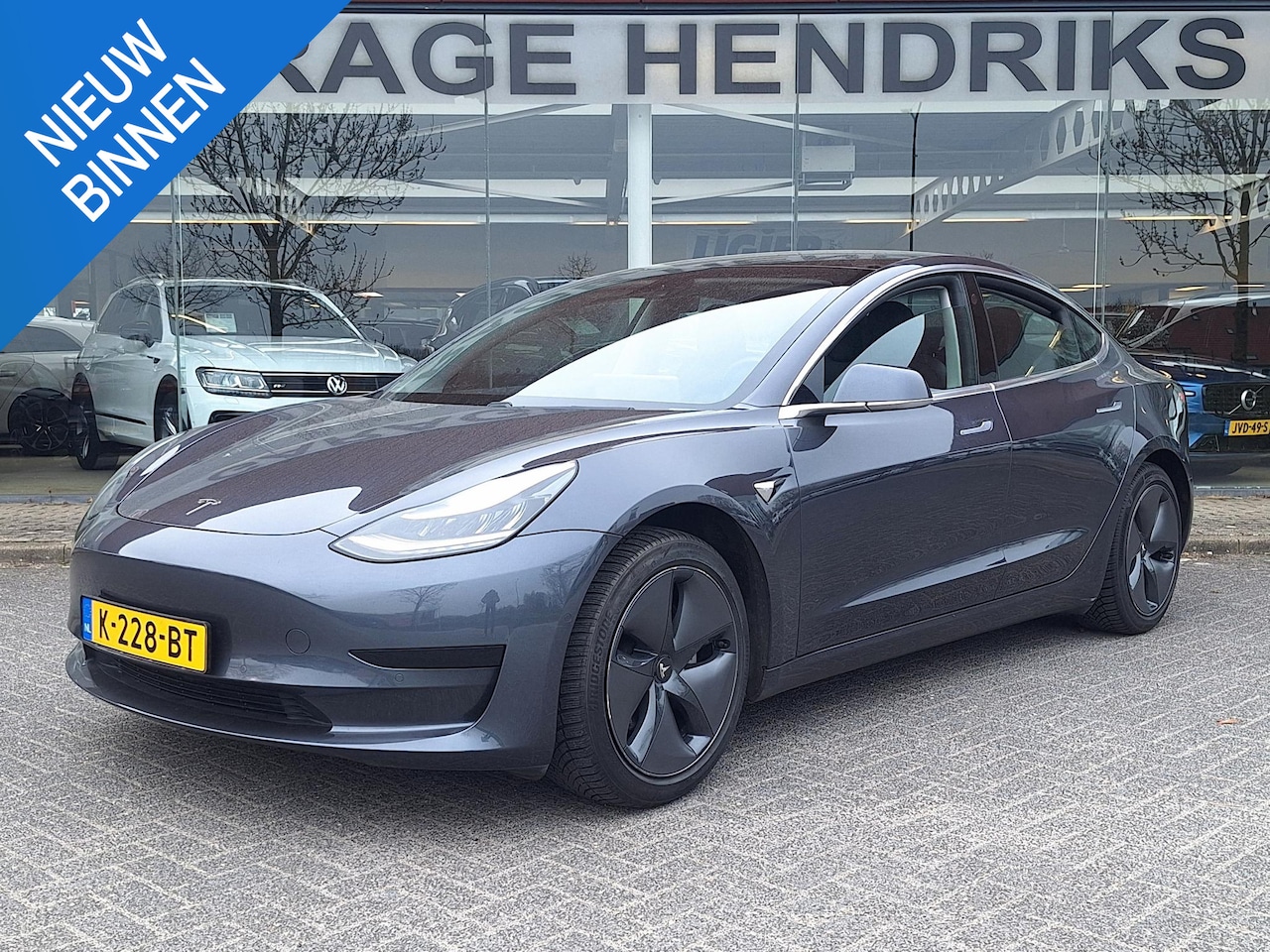 Tesla Model 3 - Standard RWD Plus 60 kWh | SOH: nnb | Autopilot | Leder | Camera | - AutoWereld.nl