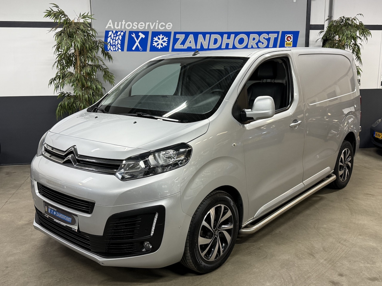Citroën Jumpy - 2.0 BlueHDI 120 Business XS S&S // Leer // LM velgen // Cruise - AutoWereld.nl