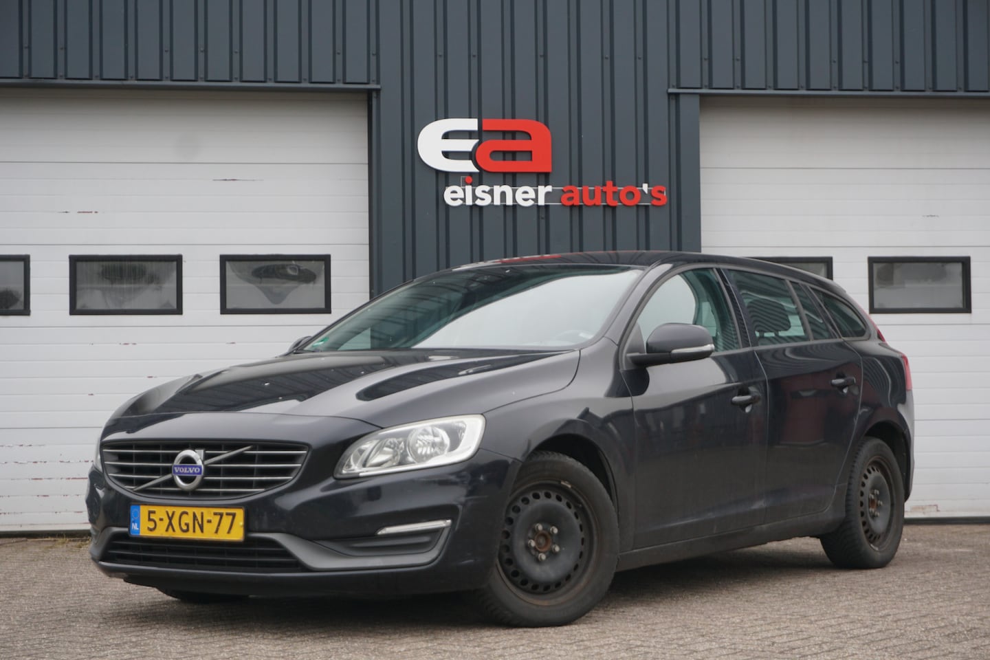 Volvo V60 - 2.0 D4 Momentum | EURO 6 | - AutoWereld.nl