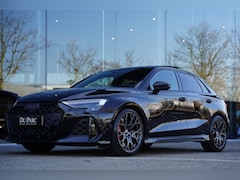 Audi RS3 - Sportback 2.5 TFSI Quattro Panorama / SONOS 3D / Magnetic Ride