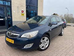 Opel Astra Sports Tourer - 1.4 Turbo Sport- pdc-airco