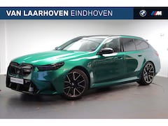 BMW 5-serie Touring - M5 Automaat / Panoramadak / Trekhaak / Stoelventilatie / Bowers & Wilkins / Comfort Access