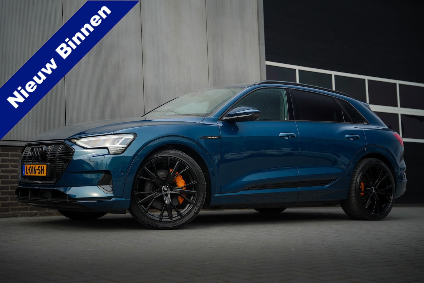 Audi e-tron - E-tron 55 Quattro advanced Pro Line Plus 95 kWh S-Line / BTW-Auto/ Pano-Dak/ Adapt.Cruise/ - AutoWereld.nl