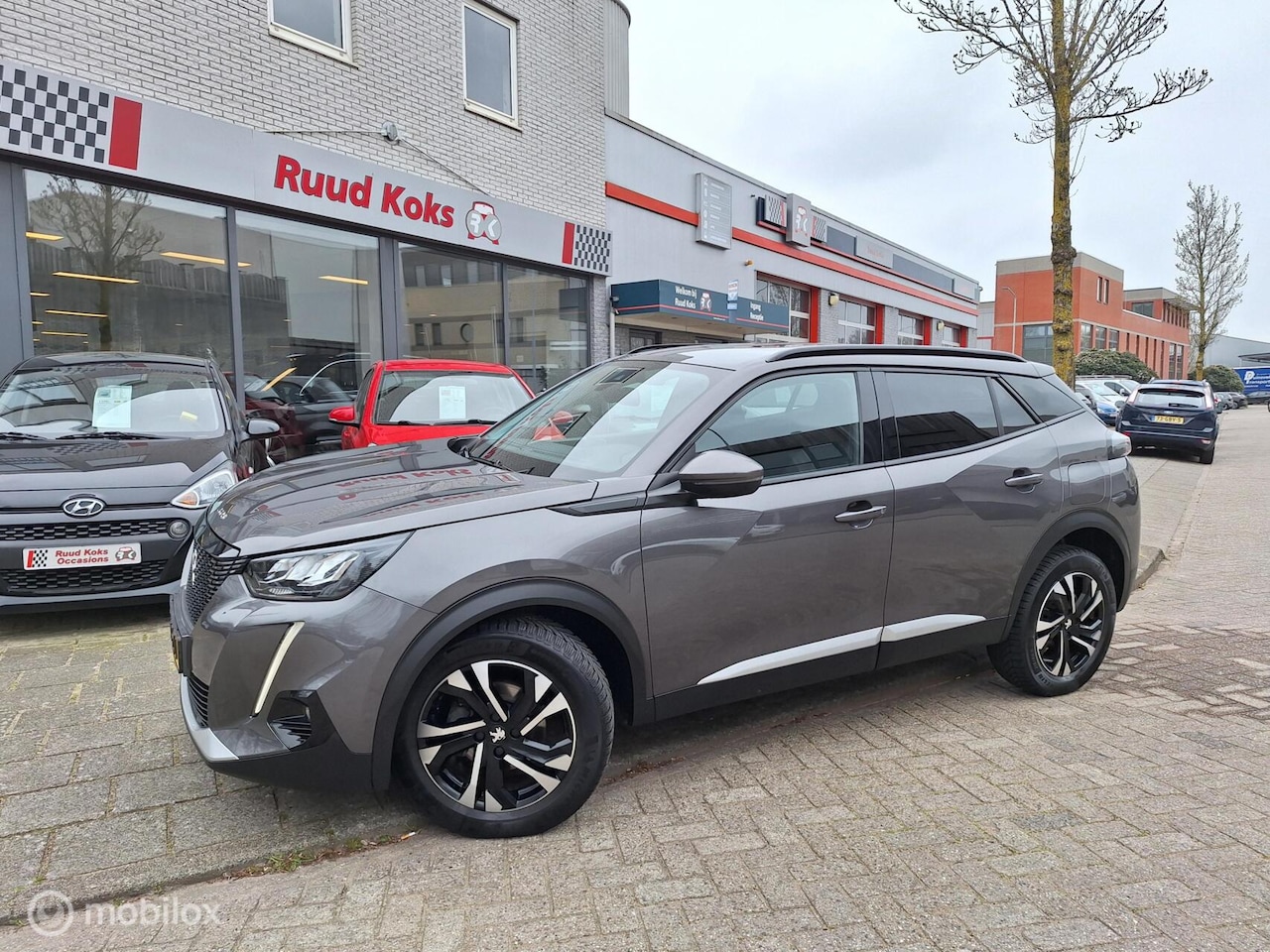 Peugeot 2008 - 1.2 PURETECH ALLURE PACK / 1e Eigenaar / - AutoWereld.nl