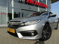 Honda Civic - 1.5 i-VTEC 182pk CVT