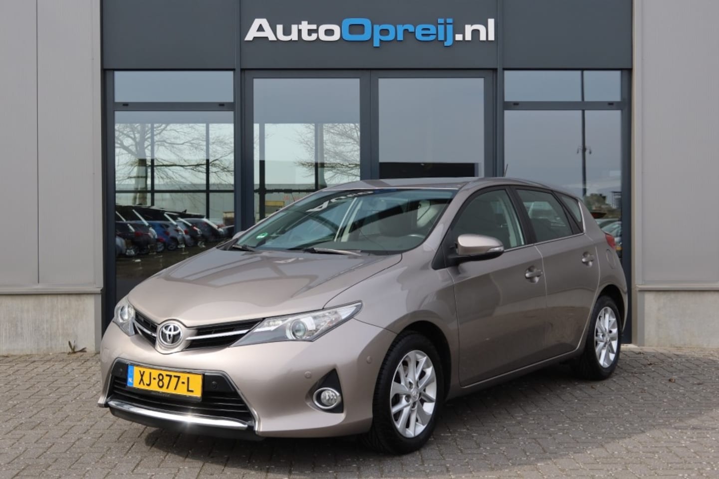 Toyota Auris - 1.6 Aspiration 5drs. Clima, Cruise, Stoelverwarming, Dealer onderhouden - AutoWereld.nl