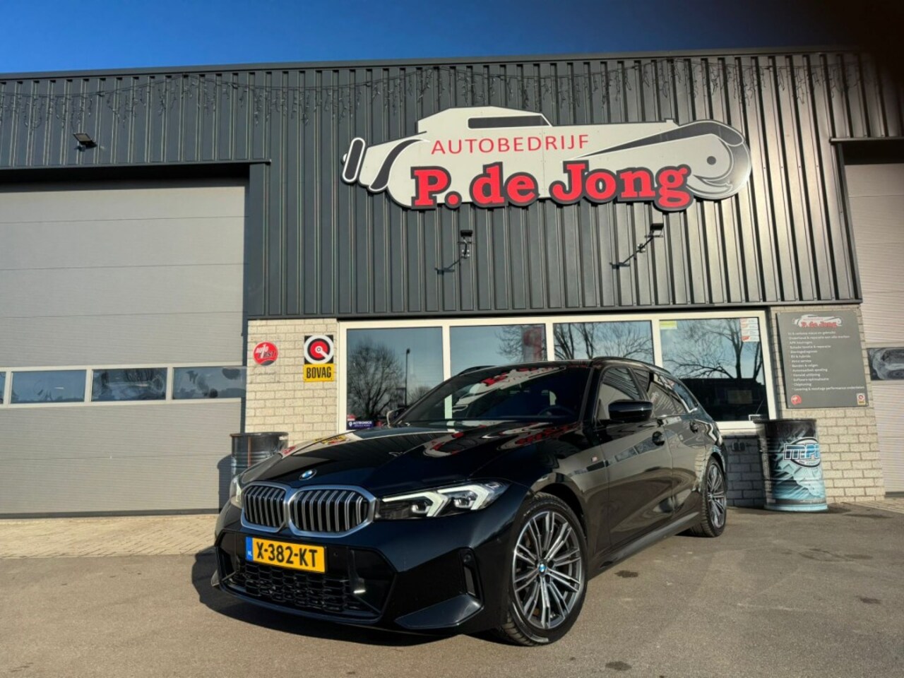 BMW 3-serie Touring - 318I M-sport Touring G21 Facelift Widescreen Carplay Leder Trekhaak Nederlands - AutoWereld.nl