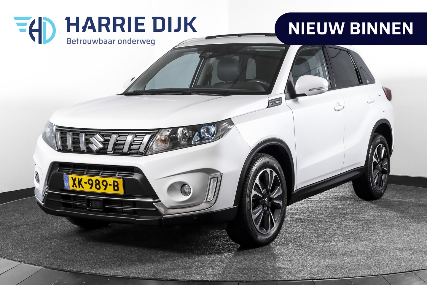 Suzuki Vitara - 1.4 Boosterjet Stijl 140 PK - Automaat Org. NL | S/K-Panodak | Adapt. Cruise | Stoelverw. - AutoWereld.nl