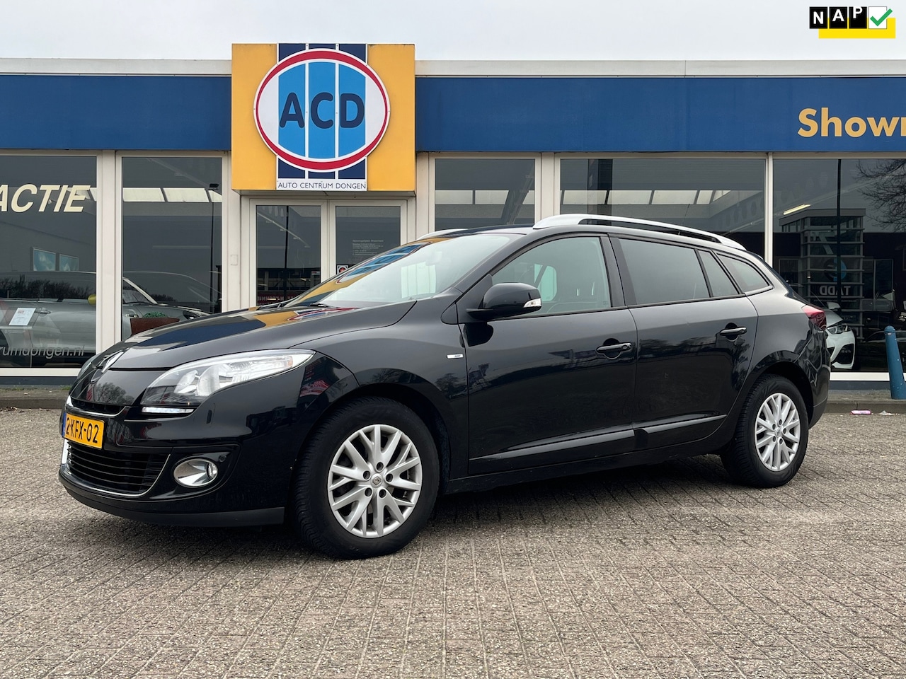 Renault Mégane Estate - 1.5 dCi Bose | Orig. NL | Led dagrijverlichting | FaceLift | Incl. Historie | - AutoWereld.nl