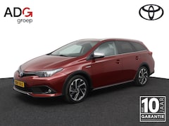 Toyota Auris - 1.8 Hybrid Freestyle | Stoelverwarming | Parkeercamera | Cruise control | Gelimiteerde uit