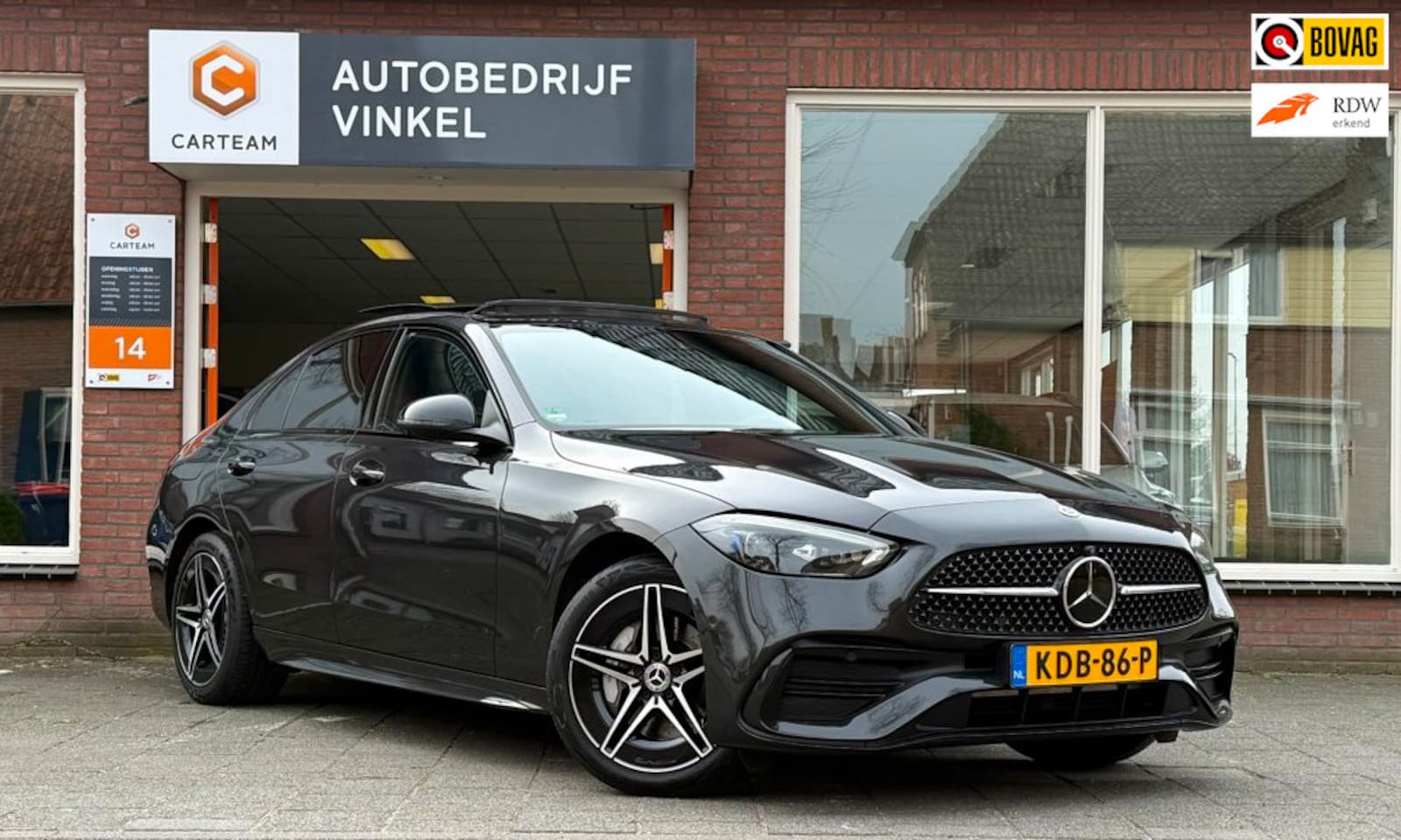 Mercedes-Benz C-klasse - 300 e AMG Line Night-Pakket *Pano*Memory*Stoelver/Koel*Headup* - AutoWereld.nl
