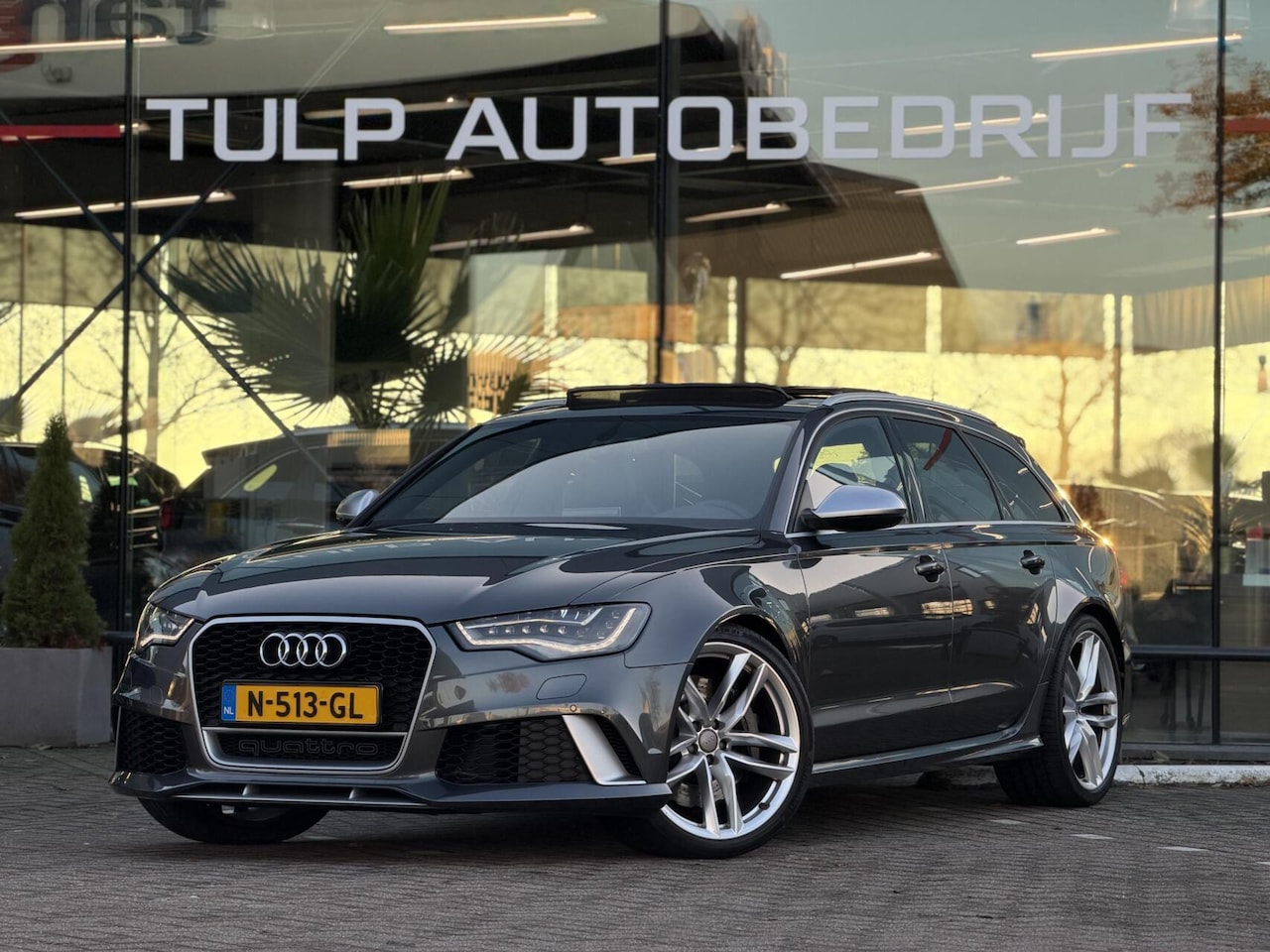 Audi RS6 - Avant 4.0 TFSI RS 6 quattro Carbon Memory Pano - AutoWereld.nl