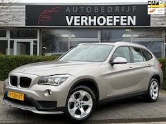 BMW X1 - SDrive20i Limited Series - AUTOMAAT - NAP KM STAND - XENON - TREKHAAK - CRUISE / CLIMATE