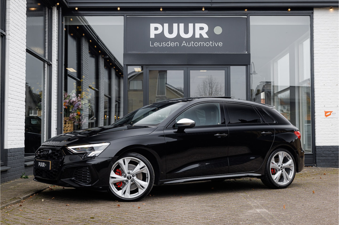 Audi S3 - 2.0 TFSI Sportback Quattro Origineel NL - Pano - B&O - AutoWereld.nl