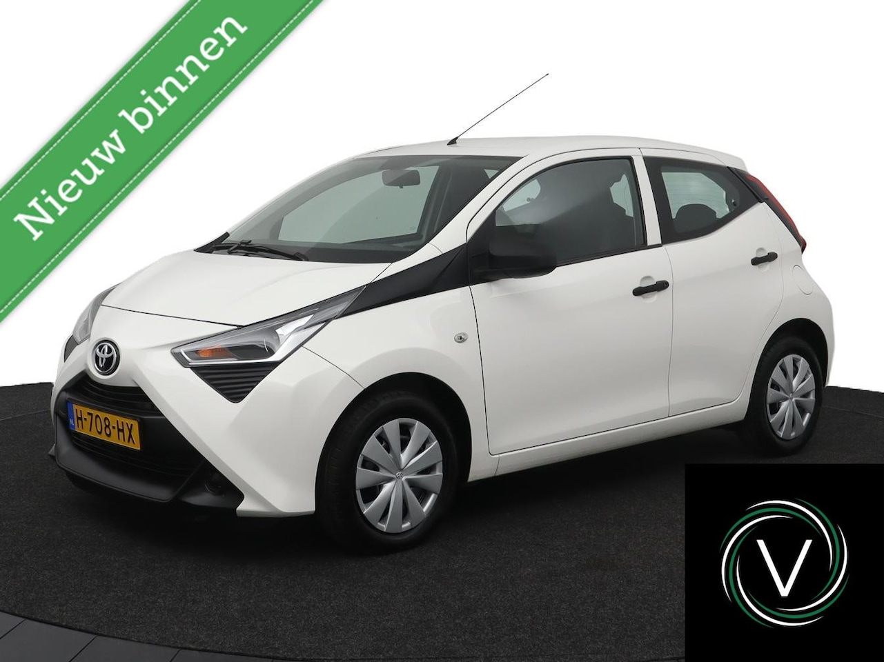 Toyota Aygo - 1.0 VVT-i x-fun| Airco|Bluetooth|NAP - AutoWereld.nl