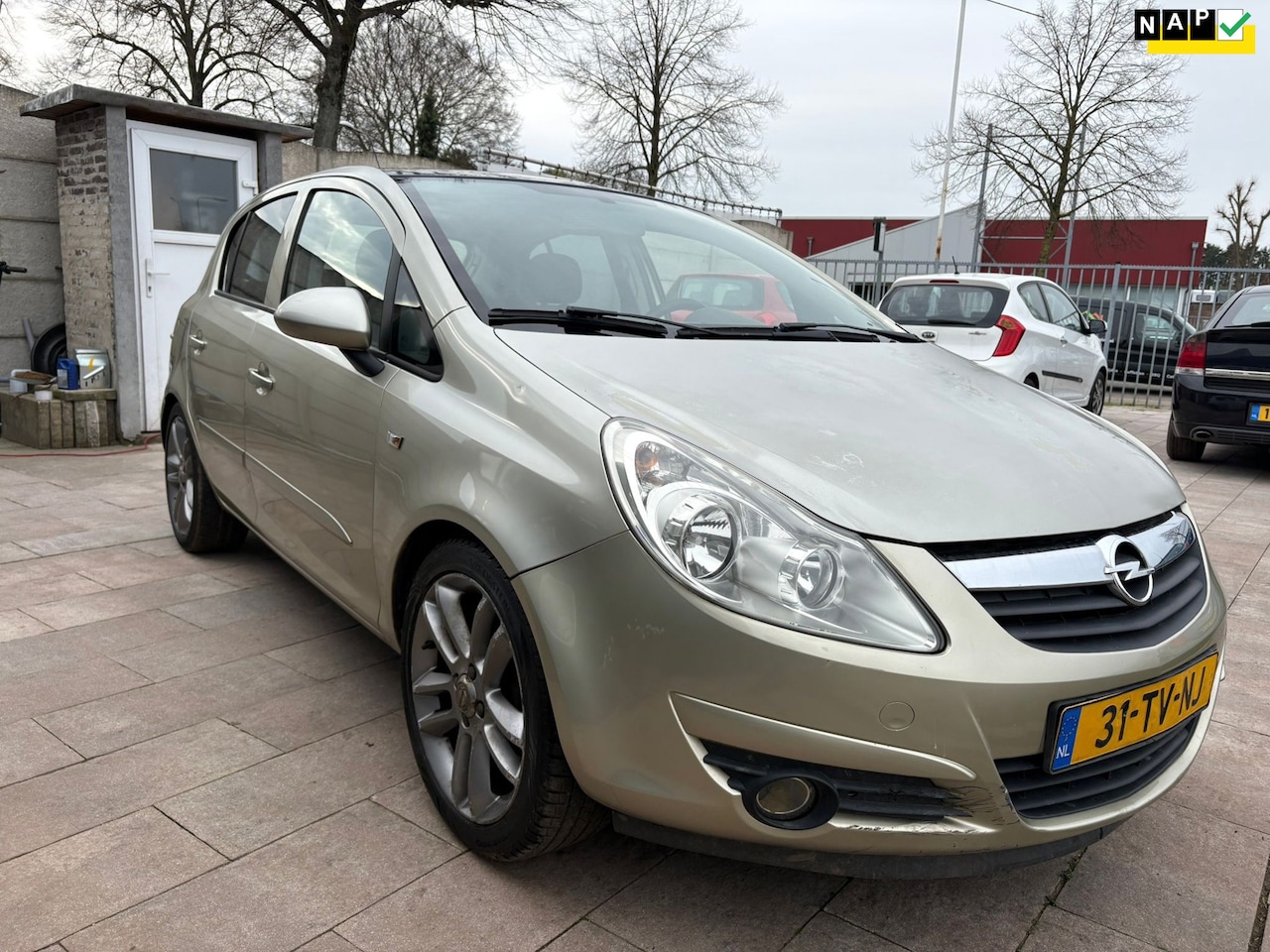 Opel Corsa - 1.2-16V Enjoy 1.2-16V Enjoy - AutoWereld.nl