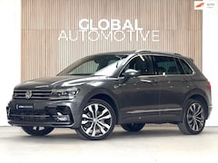 Volkswagen Tiguan - 2.0 TSI 4Motion R LINE - 220PK - PANORAMADAK - MEMORY STOELEN - LEER - 20''