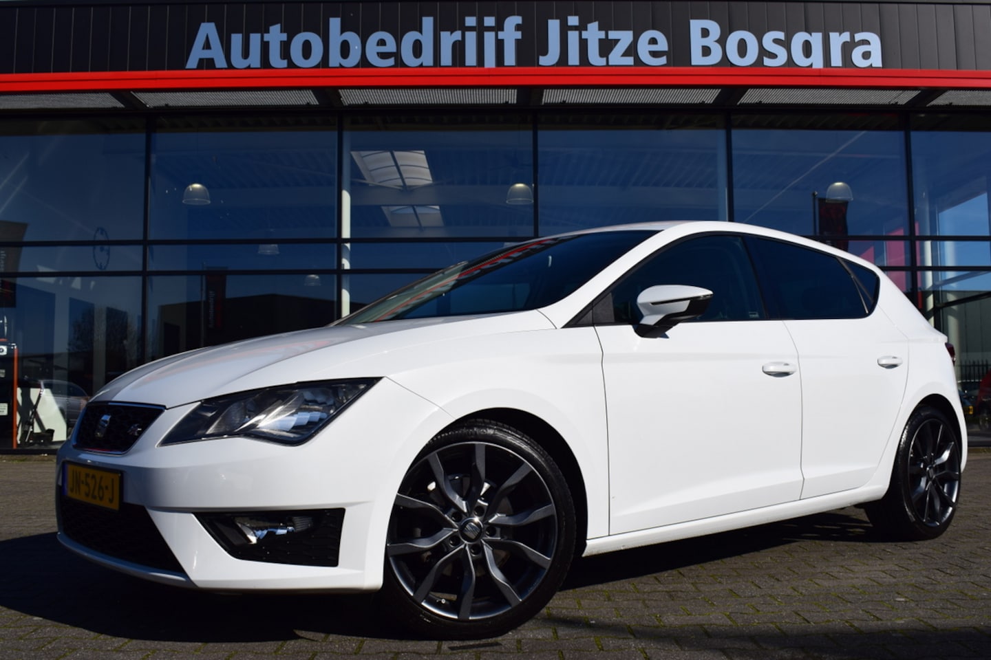 SEAT Leon - 1.4 TSI FR Connect Half Leder | ECC | Full Map Navi | Carplay | 18 Inch LMV | Volledig Ond - AutoWereld.nl
