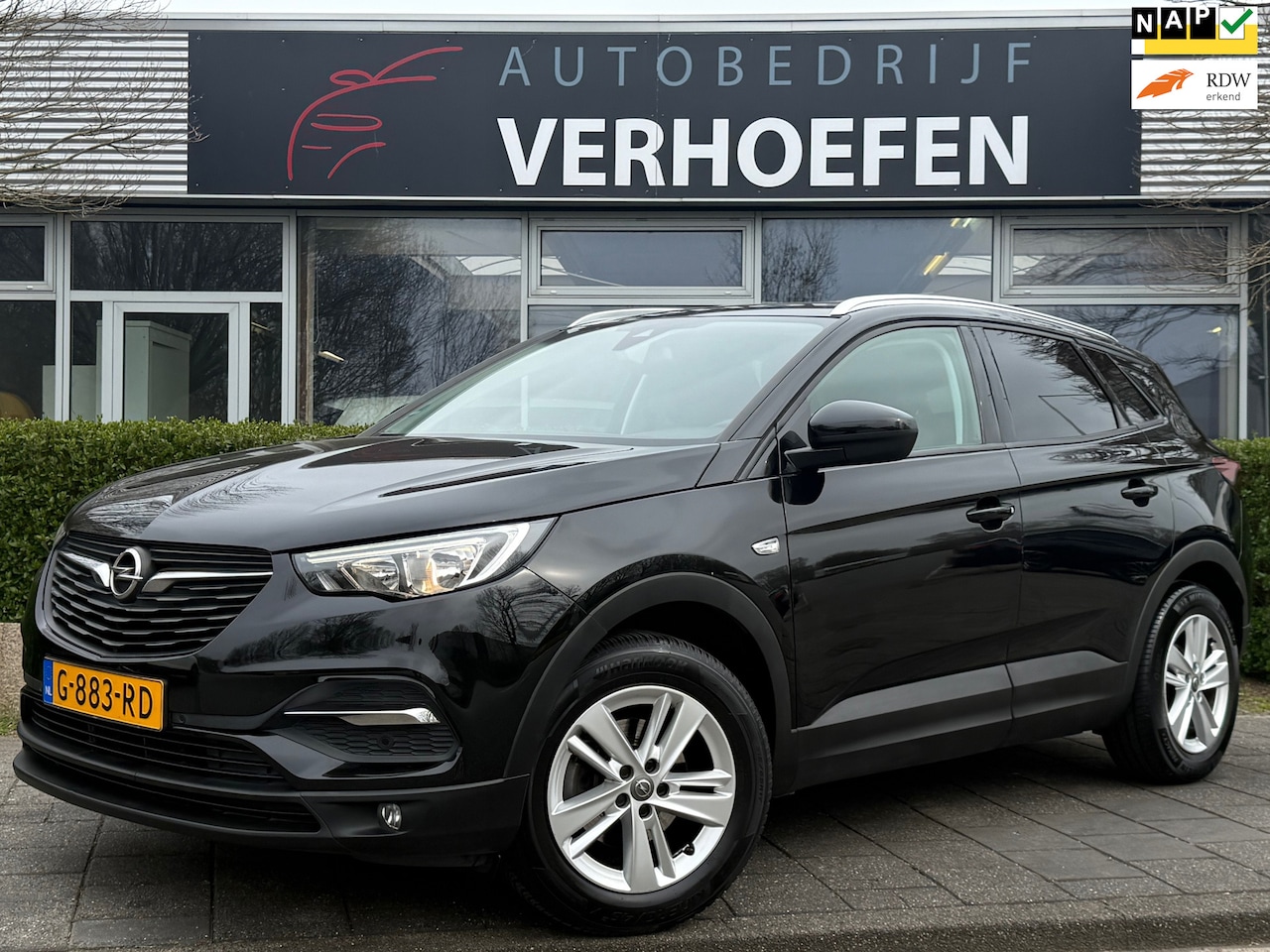 Opel Grandland X - 1.2 Turbo Business Executive - AUTOMAAT - CARPLAY - DISTRIBUTIE GEDAAN - STUUR / STOELVERW - AutoWereld.nl