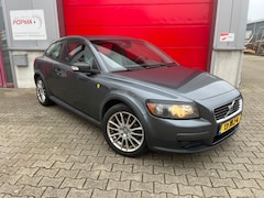 Volvo C30 - 1.8 125pk Sport / Autom. airco / Trekhaak / 17" LM / A- spoiler / Cruise control / Bluetoo