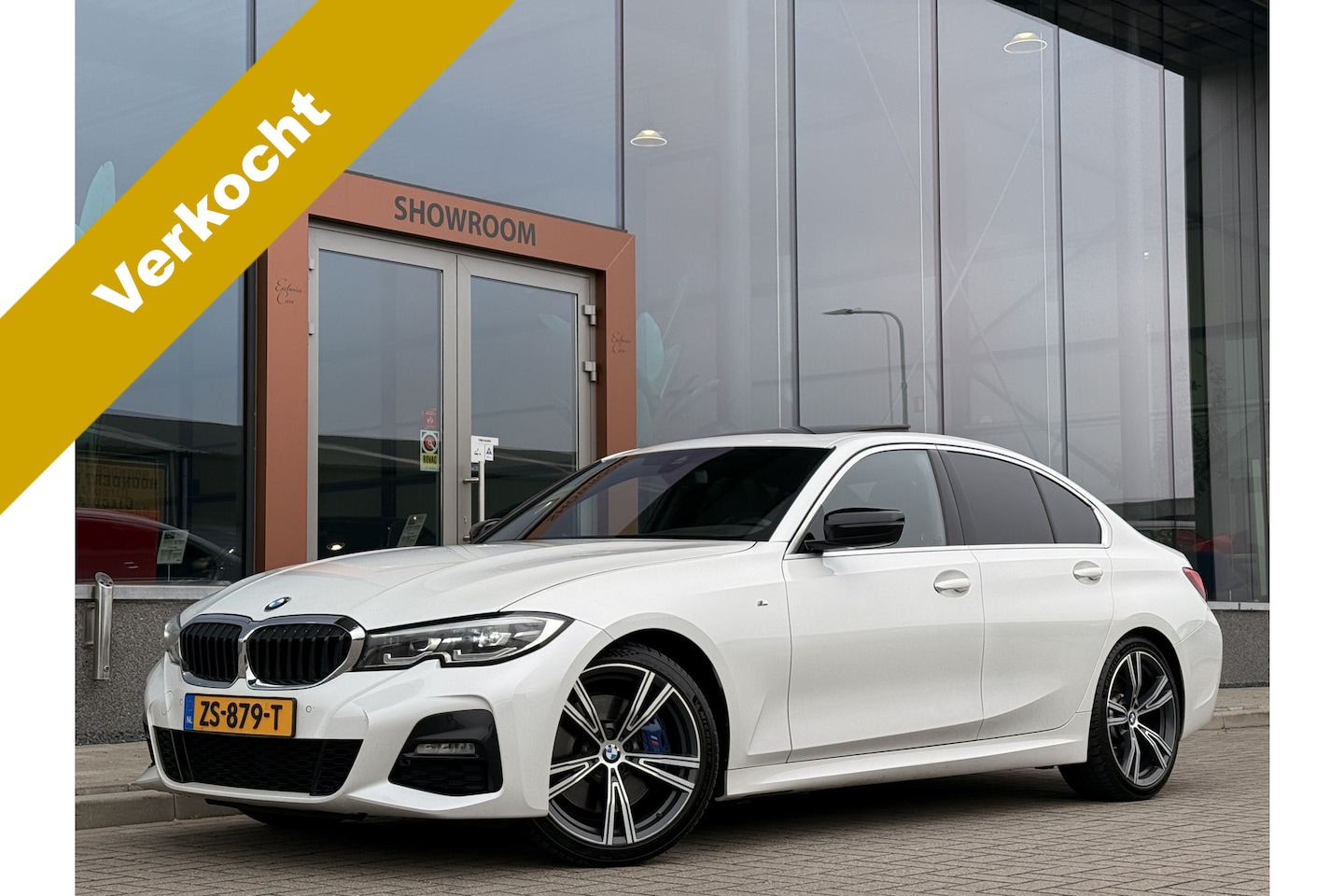 BMW 3-serie - 320i M-Sport | Schuif/Kantel | Harman / Kardon | Leder | Head-Up | Parelmoer Wit - AutoWereld.nl