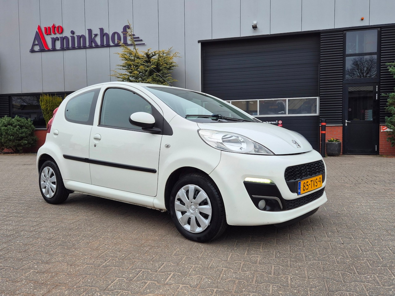 Peugeot 107 - 1.0 Active airco, Facelift - AutoWereld.nl
