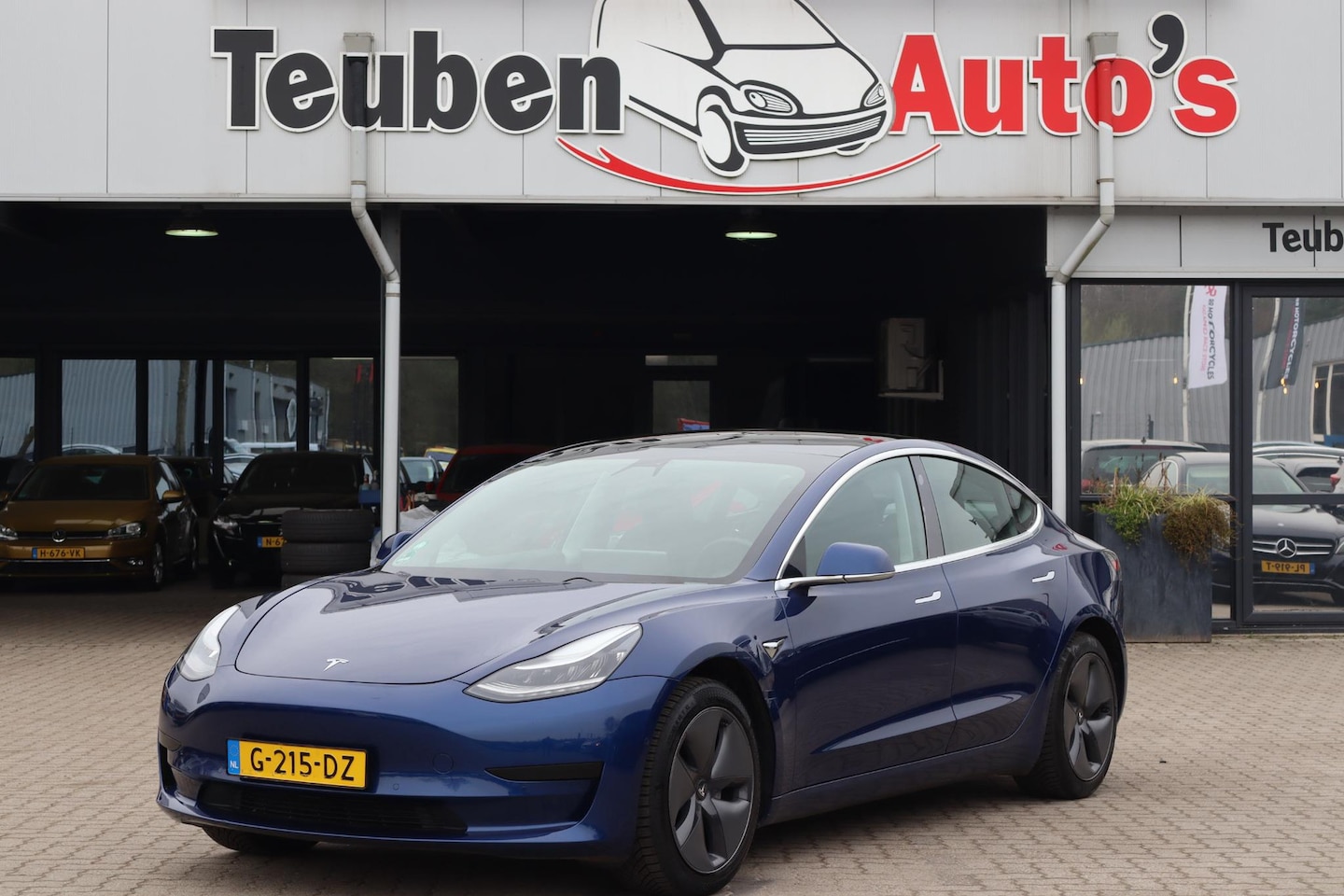 Tesla Model 3 - Standard RWD Plus 60 kWh 86,7% SOH, Trekhaak, Autopilot computer 2.5, 360 Camera, Elektris - AutoWereld.nl