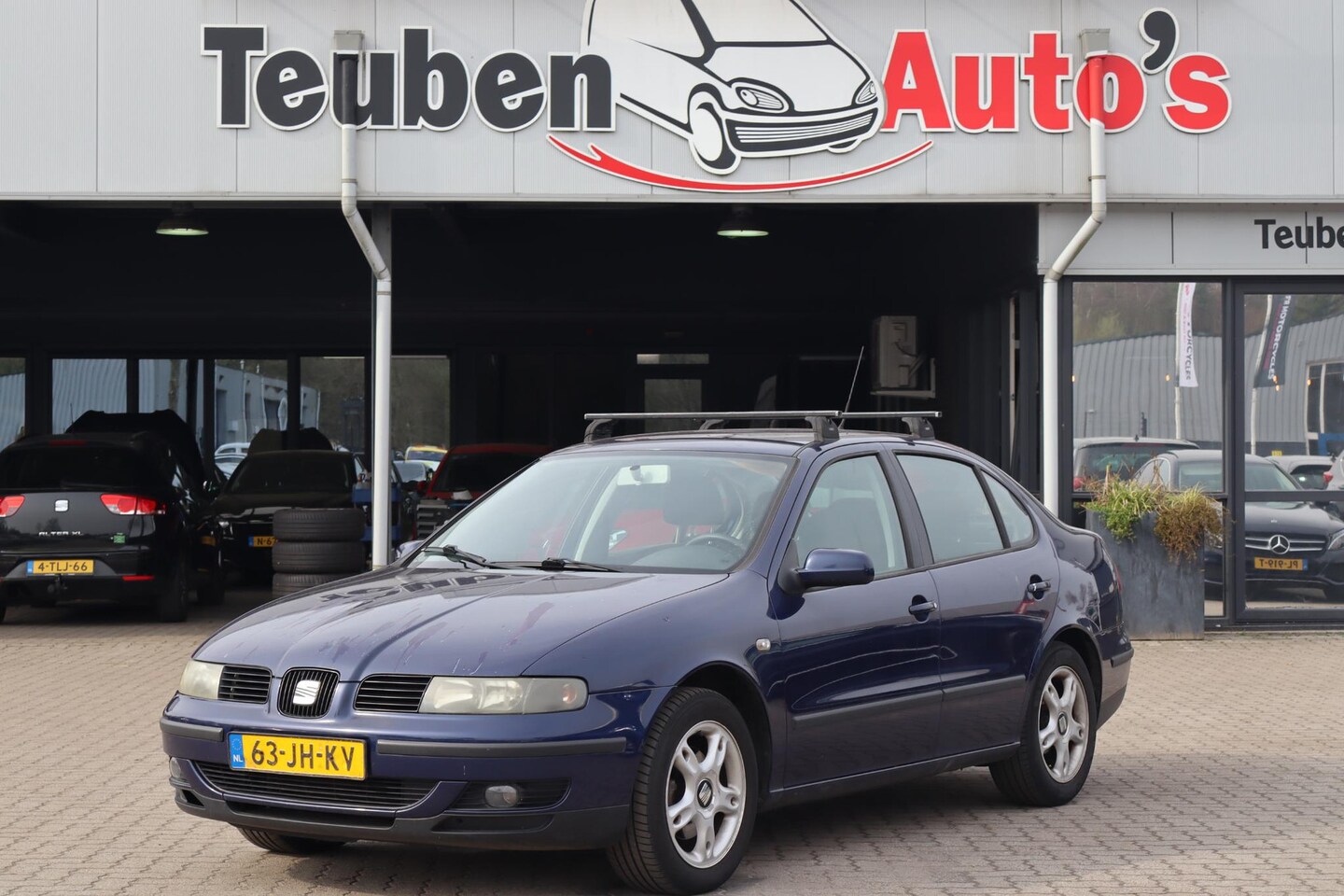 SEAT Toledo - 1.8-20V Sport Radio cd speler, Trekhaak, Climate control - AutoWereld.nl