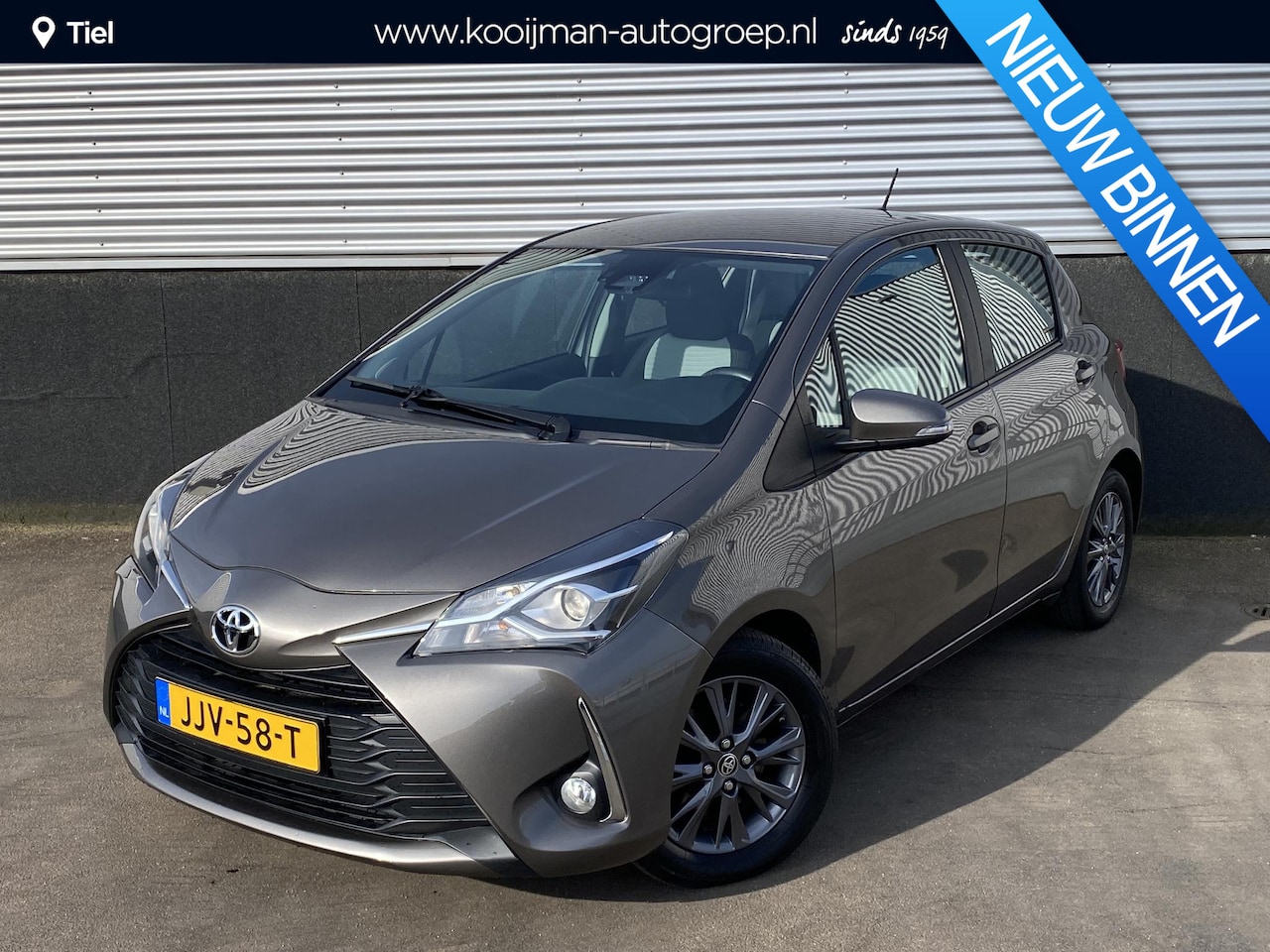 Toyota Yaris - 1.5 VVT-i Energy Stoelverwarming, stoere matte grijze velgen, achteruitrij camera, cruise - AutoWereld.nl