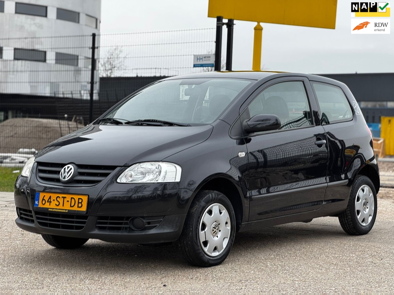 Volkswagen Fox - 1.4 Trendline|lage km met nap|inruilkoopie - AutoWereld.nl