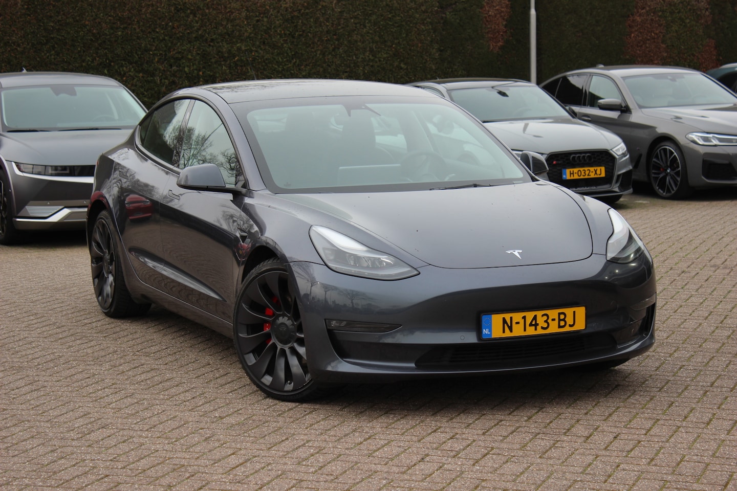 Tesla Model 3 - Performance AWD 75 kWh / SOH 90,3% / Autopilot / Panoramadak / Camera / Leder / 20'' / Led - AutoWereld.nl