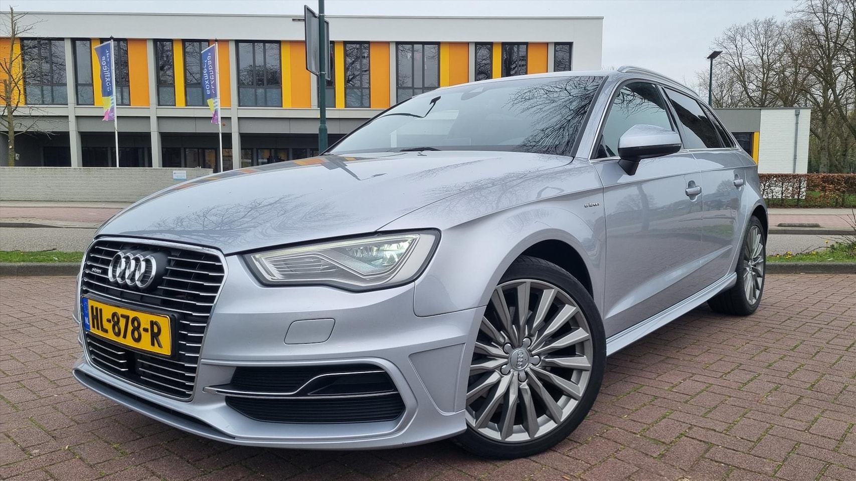 Audi A3 Sportback - 1.4 TFSI 204pk E-tron Ambition S-Line - AutoWereld.nl