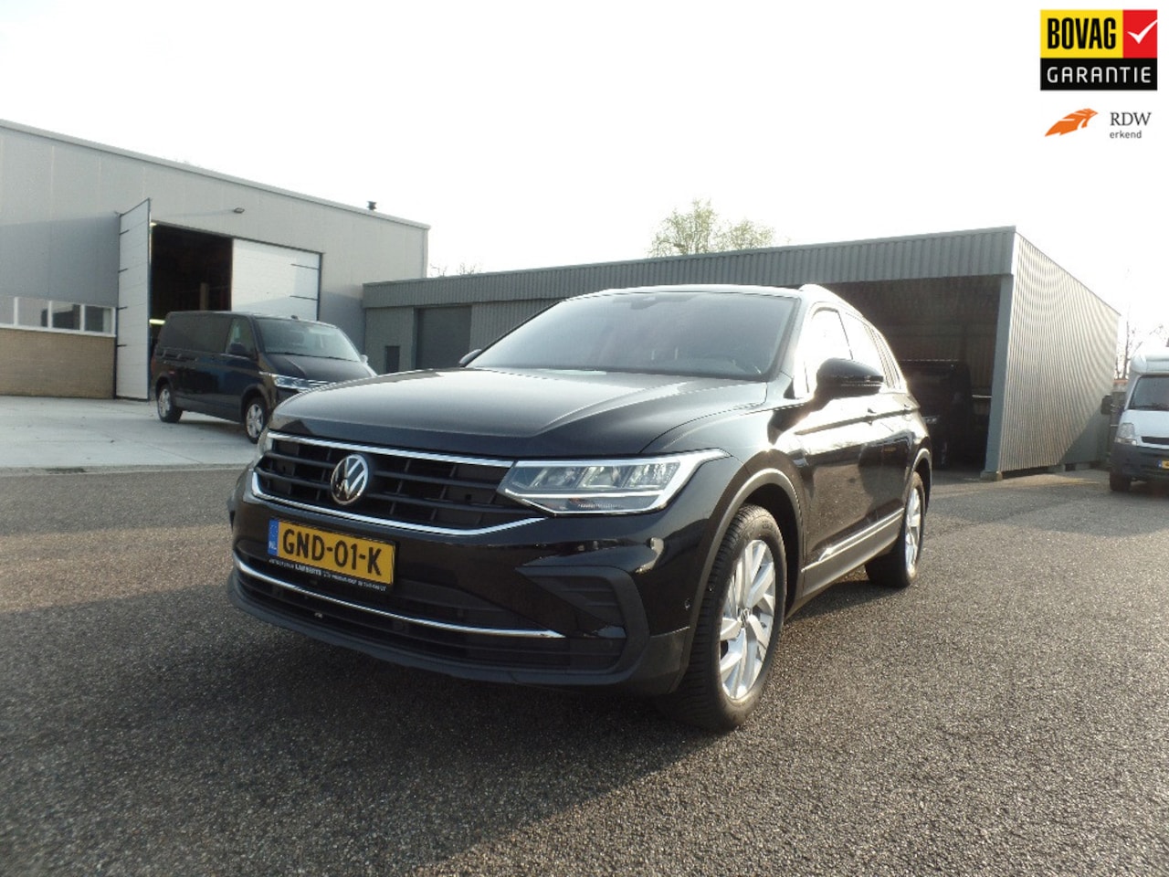 Volkswagen Tiguan - 1.5 TSI MOVE TREKHAAK OPTIE'S 2023 - AutoWereld.nl