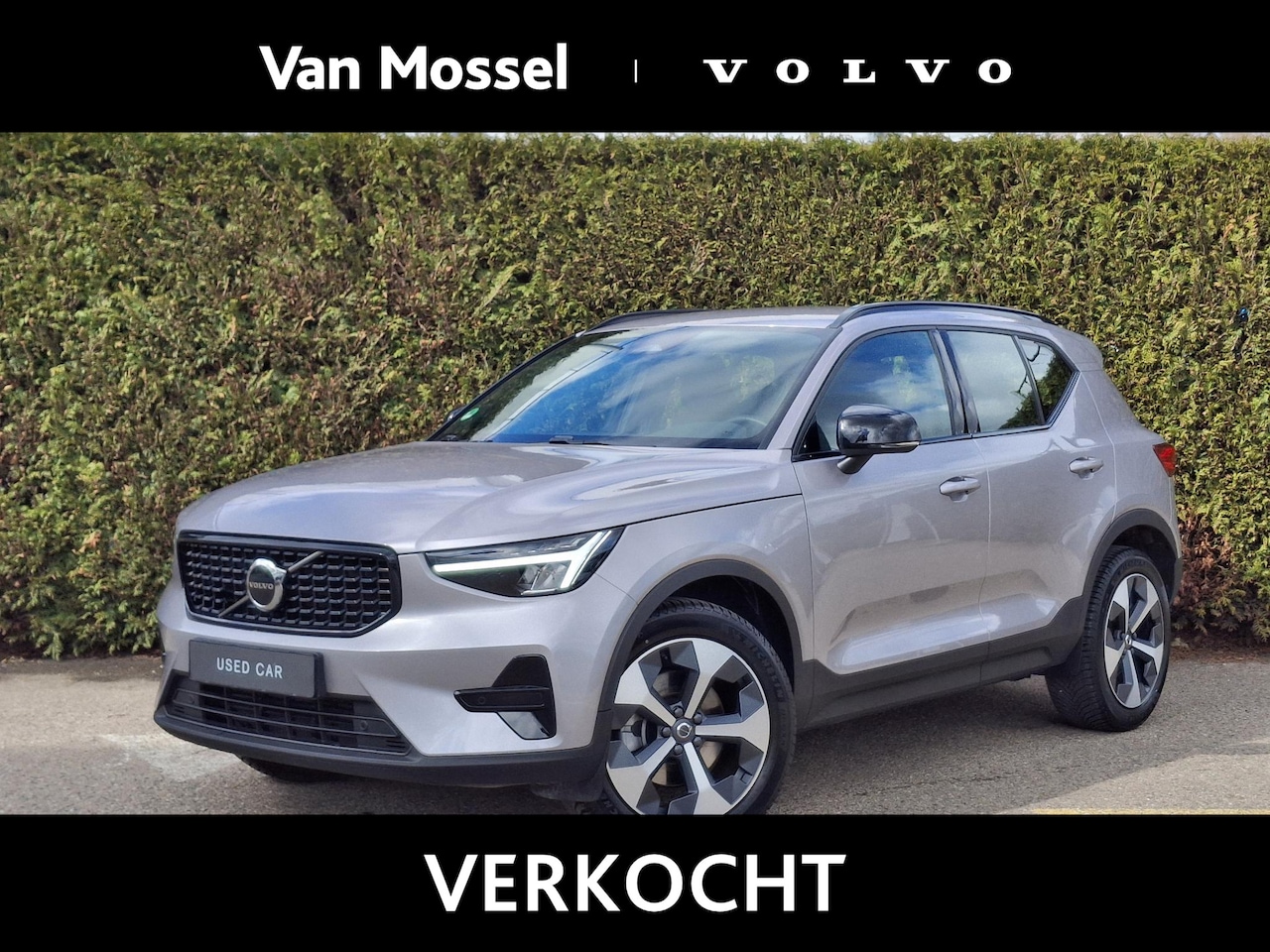Volvo XC40 - 2.0 B4 Plus Dark | Harman/Kardon | Trekhaak | Stoel/Stuur verwarming | - AutoWereld.nl