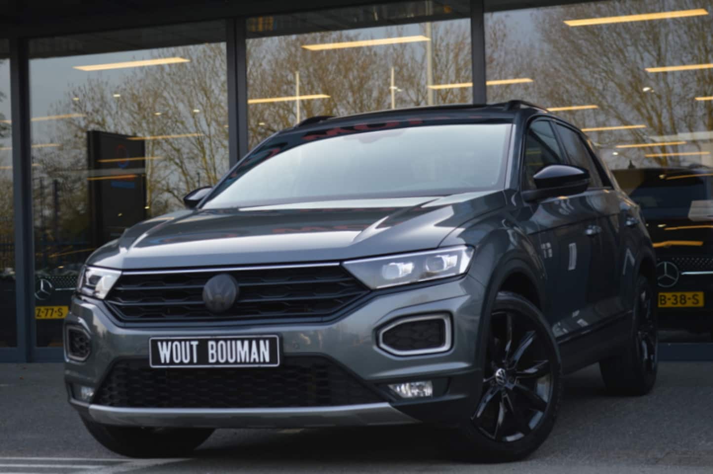 Volkswagen T-Roc - 1.5 TSI Sport DSG Led Panorama Virtual Acc Camera Afn.trekh Pdc - AutoWereld.nl