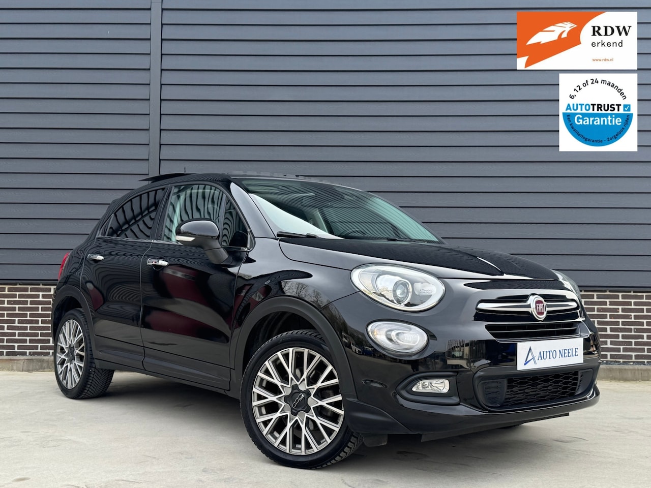 Fiat 500 X - 1.4 Turbo Club Panoramadak, Leder, Keyless - AutoWereld.nl