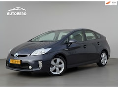Toyota Prius - 1.8 Business|HUD|Trekhaak|Cruise|Keyless|Navi|Camera