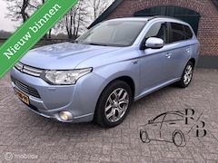 Mitsubishi Outlander - 2.0 PHEV Instyle+ AUTOMAAT OPENDAK LEER
